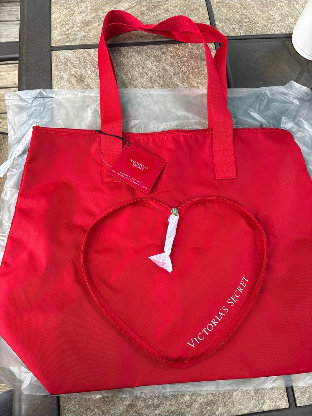 Victoria's Secret Red Heart Zip-Top Foldable Tote with heart pouch - Picture 4 of 11